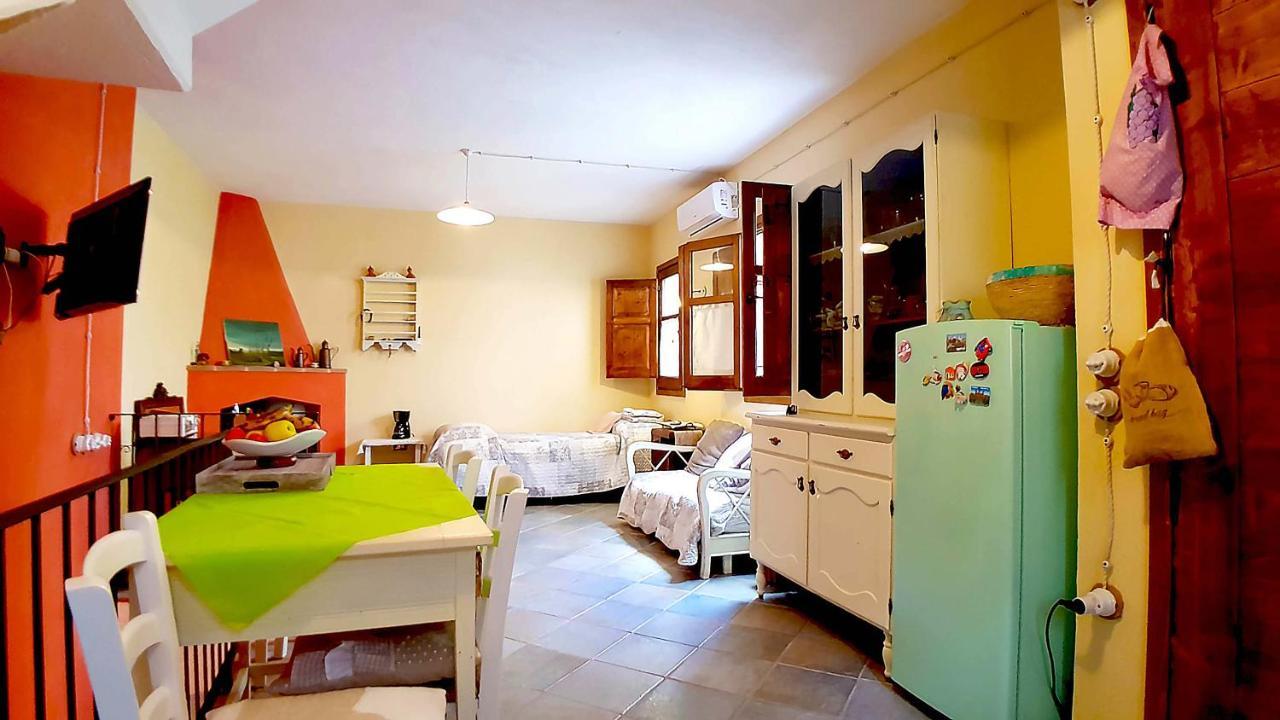 Casa Vacanza La Posadina Баунеї Екстер'єр фото